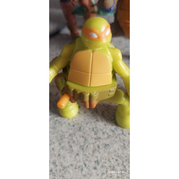 Teenage MUTANT Ninja TuRTLES action figures lot of 9 - Picture 7 of 10